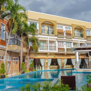 Ragazzi Resort Hotel Naga (Camarines Sur) Exterior photo